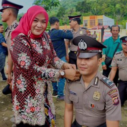 22 Personel Bintara Naik Pangkat, Polres Kayong Utara Gelar Tradisi Siram Kembang 7 Rupa