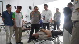 Polrestabes Surabaya Gelar Giat Akupuntur Tenaga Kesehatan Tradisional