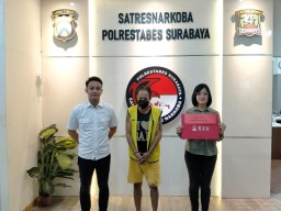 Warga Petemon Pengedar Barang Haram Diamankan Satnarkoba Polrestabes Surabaya