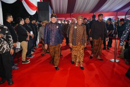 Gelar Wayang Kulit Lakon Wahyu Cakraningrat, Kapolri: Sinergisitas TNI, Polri, Rakyat Makin Kuat 