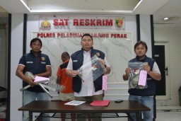Polres Tanjung Perak Amankan Dua Residivis Pencuri Kabel Gardu PLN Induk Perak