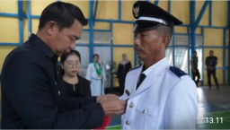 Bupati Kapuas Hulu : Kades Harus Bekerja Sesuai Mekanisme Yang Berlaku