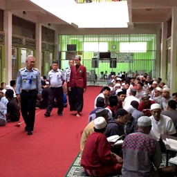 WBP Lapas Kelas I Malang Belajar AlQuran Metode Ummi