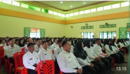 Sebanyak 280 Orang Mendapatkan SK Pengangkatan Sebagai Pegawai Pemerintah 