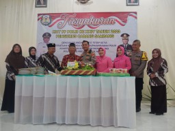 Kapolres Sampang Meriahkan Tasyakuran HUT PP Polri Ke XXIV Tahun 2023 di Jalan Trunojoyo