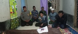Tunjukkan Empati, Tripika Kecamatan Pandeglang dan Babinsa Serta Bhabinkamtibmas Melayat ke Rumah Duka di Kelurahan Babakan Kalanganyar