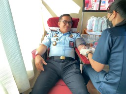Lapas Kelas IIB Singaraja Gelar Aksi Sosial Donor Darah Samarak HDKD ke -78