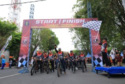 Meriahkan HDKD Ke-78, Lapas Narkotika Kelas IIA Pamekasan, Ikuti Fun Bike Bersama Kanwil Kemenkumham Jatim 