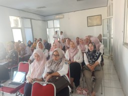 Sosialisasi Pola Asuh Anak Terhadap Perempuan Yang Mempunyai Balita DP2KBP3A Kabupaten Pandeglang 