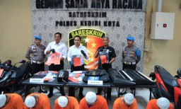 Periode Bulan Juli Polres Kediri Kota Ungkap 6 Kasus, 10 Tersangka Berhasil di Amankan