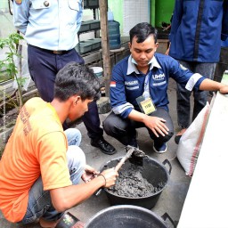 Mahasiswa PKM-PM Kampus UMM, Sharing Ilmu Dengan WBP Lapas Kelas I Malang