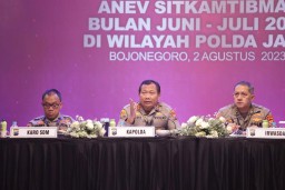 Demi Keselamatan Masyarakat Kapolda Jatim Minta Kepala Daerah Anggarkan Pembangunan Palang Pintu Perlintasan Sebidang 