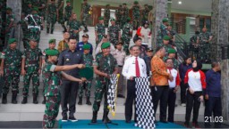 Bupati Kapuas Hulu Hadiri Apel Pelepasan Tim Survei Identifikasi Titik Perlintasan Perbatasan Negara