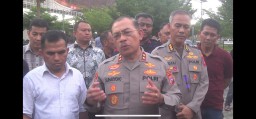 Kapolda Sumbar Pastikan Anggotanya Tidak ada Yang Pijak Tempat Ibadah di Mesjid Raya Sumbar