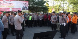 Kapolres Sampang Pimpin Apel Gabungan Pengamanan Pengesahan Warga Baru PSHT Cabang Sampang