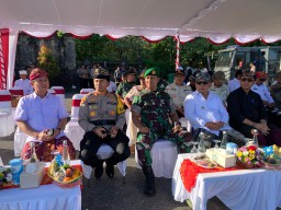 Kapolres Jembrana Menghadiri Pelantikan Polisi Banjar/RW
