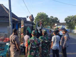 Kapolres Nganjuk Apresiasi Warga Pagar Nusa Yang Bongkar Sendiri Tugu Perguruan Pencak Silatnya