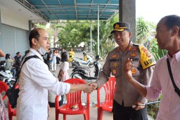 Giat Minggu Kasih Kapolres Jembrana Tatap Muka Bersama Tokoh Agama kristen di Gereja Katolik Santo Petrus Negara
