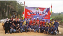 Bupati Kapuas Hulu Launching Penanganan Long Segment Ruas Jalan Simpang Silat
