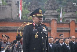 Wakapolda Bali Pimpin Upacara Peringatan HUT Ke-78 Kemerdekaan RI di Mapolda Bali
