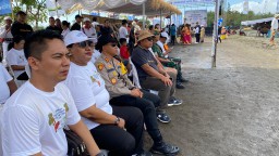 Kapolres Jembrana Turut Memeriahkan Ekshibisi Layang - Layang Internasional Coloring The Sky Warnai HUT Kota Negara ke-128 Tahun 2023