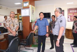 Tingkatkan Kualitas Pelayanan Publik Sesditjen AHU Pantau Layanan Apostille