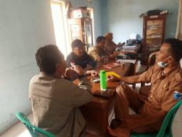 Kepala Desa Cimanggu Sambut Baik Silaturahmi Wartawan Investigasi Beritakompas.com