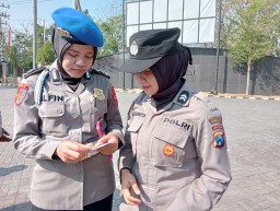 Gaktiblin Anggota Polwan Polres Nganjuk Dalam Rangkaian Hari Jadi Polwan ke-75 tahun 2023