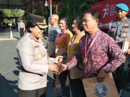 Enam Personil Polres Bandara Ngurah Rai Akhiri Masa Dinas Kepolisian