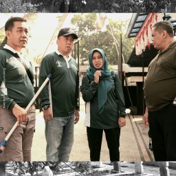 Menyambut HDKD dan HUT Kemerdekaan RI ke 78, Lapas Kelas I Malang Turut Serta Bersih-Bersih TMP