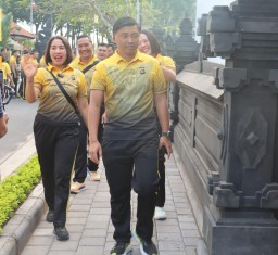 Provos Polres Jembrana Laksanakan Waspam Apel dan Olah Raga Pagi