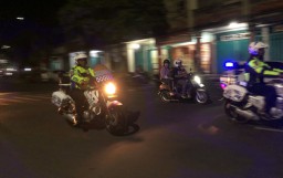 Sat Lantas Polres Jembrana Gelar Patroli Rutin Dengan Menggunakan Cahaya Biru