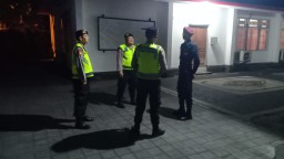 Jelang Pemilu 2024, Personil Sat Samapta Polres Karangasem Sambangi Kantor KPUD