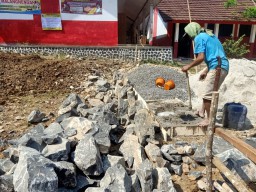 Pelaksanaan Proyek RKB SDN Kiarajangkung Kecamatan Cibitung Terkesan Asal Jadi Alias Asjad
