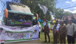 Wahyudi Hidayat Wakil Bupati Kapuas Hulu Lepas Keberangkatan Atlet Kontingen Popda Kalbar 2023