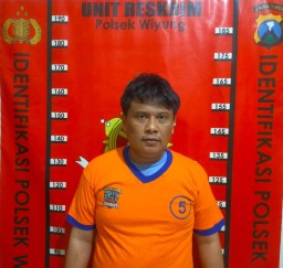 Warga Wiyung Bacok ODGJ Gegara Dibentak, Pelaku di ringkus Polsek Wiyung