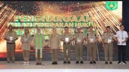Polresta Bandara Soekarno - Hatta ( Soetta)Menyabet Penghargaan Dari Kemenaker RI