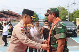 Kunjungan di Polres Kapuas Hulu, Pangdam XII/Tpr Harap TNI-Polri Kompak