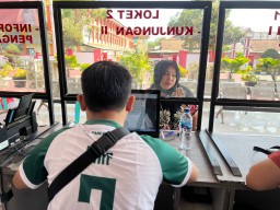 Berikan Layanan Maksimal, Lapas Narkotika Kelas IIA Pamekasan Berikan Layanan Kunjungan Tatap Muka Pengganti Hari Libur Nasional