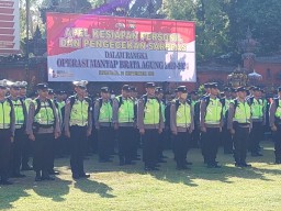 Polres Buleleng, Apel Kesiapan dan Pengecekan Sarpras Dalam Rangka Ops Mantap Brata Agung Tahun 2023 - 2024