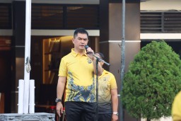 Personel Polres Jembrana Tetap Jaga Kebugaran Dalam Apel Pagi Olahraga Bersama