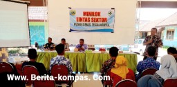 Minilok Lintas Sektor Puskesmas Tegalampel Untuk Membangun Komitmen Lintas Sektor