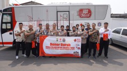 Jelang HUT Humas Polri ke - 72 Polres Metro Jakarta Timur Gelar Aksi Donor Darah