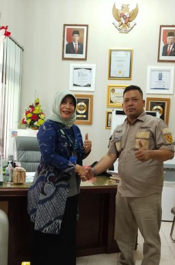 Keluarga Besar Umar Sampaikan Terimakasih Atas Pelayanan RSUD Husada Prima