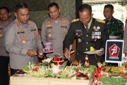 Polresta Bandara Soekarno-Hatta (Soetta) Mengunjungi Berbagai Instansi Militer di HUT TNI ke -78 Tahun 2023