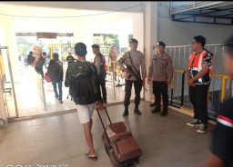 Polsek Benoa Perketat Pemeriksaan di Pelabuhan Benoa Menjelang KTT AIS