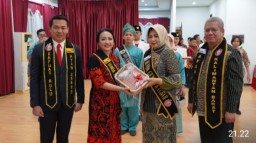 Fransiskus Diaan Beserta Istri Angeline Fremalco di Kukuhkan Sebagai Ayah dan Bunda GenRe Kabupaten Kapuas Hulu