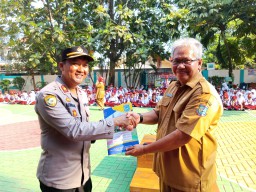 Cegah Kasus Bullying di Sekolah, Kapolsek Pondok Aren Hadir di SDN 03 Pondok Kacang Barat