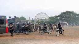 Polres Metro Jakarta Timur Gelar Simulasi Sistem Pengamanan Kota (Sispamkota) Sebagai Persiapan Pengamanan Pemilu 2024 di Jakarta Timur