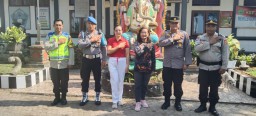 Kapolsek Melaya Menyama Beraya (Jumat Curhat) di SMPN 5 Melaya